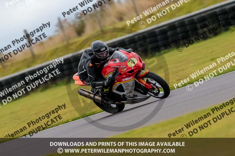 PJM Photography;anglesey no limits trackday;anglesey photographs;anglesey trackday photographs;enduro digital images;event digital images;eventdigitalimages;no limits trackdays;peter wileman photography;racing digital images;trac mon;trackday digital images;trackday photos;ty croes